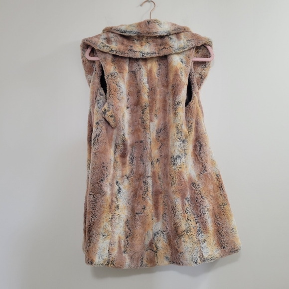 Alice + Olivia faux fur open vest brown tones - Picture 2 of 5